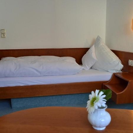 Hotel Hofgarten Bad Buchau Eksteriør billede